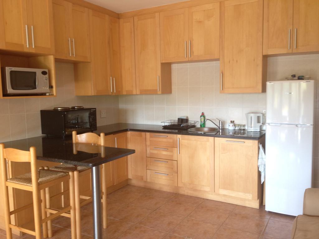 Waterryk Eco Guest Farm Apartment สติลบาย ภายนอก รูปภาพ